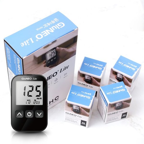 메디위 글루네오라이트 혈당계 +시험지200매+채혈침210개+알콜솜200매 혈당측정기
