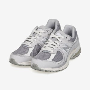 뉴발란스 2002R 운동화 U2002RAP