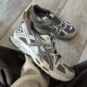 아식스 젤 카하나 8 FL 브라운 블랙 러닝화 1012B634-200 1011B828-201