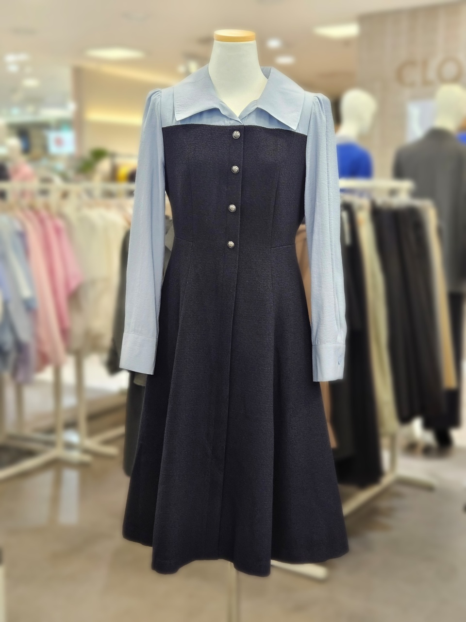 비지트<b>인</b>뉴욕 셔츠배색 플레어원피스 VB9OP13