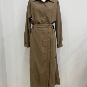 플라스틱아일랜드 벨트옵션 반오픈 원피스(PQ3WO903) 모다아울렛 천안아산점