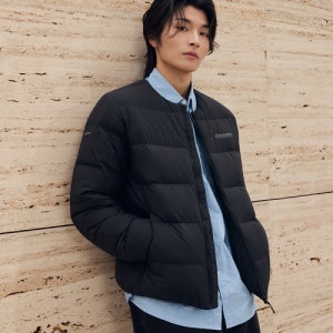 [디스커버리 익스페디션] 남성 픽토르U 구스다운 경량패딩 (BLACK) DMDJ8O056-BKS