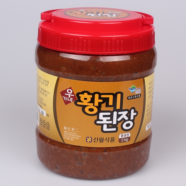 Ugajip 100% Korean Soybeans Traditional Jaerae Doenjang (Soybean Paste) Hwanggi Doenjang 2kg, 1 pc