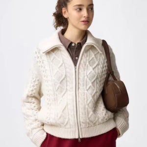 일본 GU 여성용 케이블 니트 블루종 358017