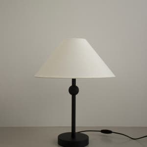 [에프에프 컬렉티브] Ball Stand Lamp (2 colors)