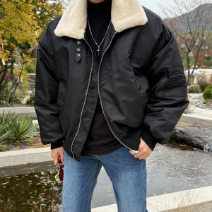 레건 무스탕 퍼 오버핏 크롭 패딩 항공점퍼 2colors