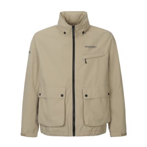 [디스커버리 공식몰] 남성 하이넥 블루종 사파리 워크 자켓 (라이트 베이지) DMWJ27054-BGL [윈드브레이커,항공점퍼,가을자켓,간절기아우터,윈드자켓,사파리]