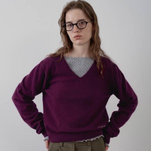 [포트오브콜] [17차]mond  raccoon v-neck knit_plum