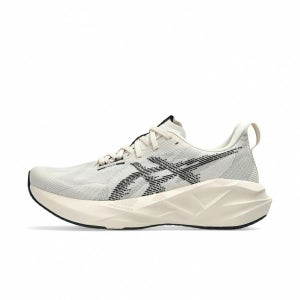 아식스 노바블라스트5 노블5 아이보리 아식스운동화 아식스런닝화 남자운동화