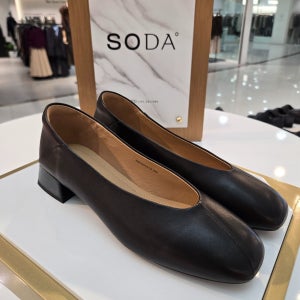 소다 [모다아울렛][소다][소다] 여성구두 사선절개 펌프스 FRF505A 3cm_CA 천안아산점