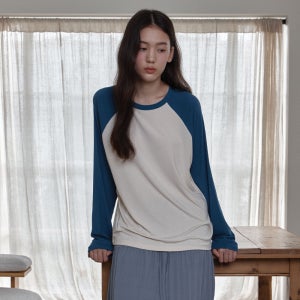 [38컴온커먼] Soft Contrast Raglan Long Sleeve (Cream)