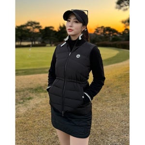 [헤지스골프]  여성 블랙 중기장 스웨터 하이브리드 집업 점퍼 HWSW3D811BK