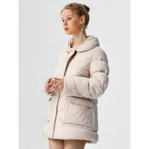 [크로커다일레이디]  라이트그레이 하프넥 중기장 퀄팅 덕다운 CLCSDW201