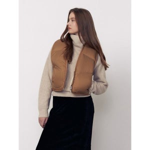 [아떼바네사브루노]  베이지 소재배색 구스다운 베스트 VLJU3D431I2