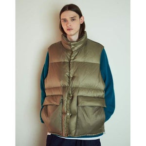 [헤지스]  HAZZYS HIS 남성 베이지 로키밸리 덕다운 베스트 HZJU3F804I3