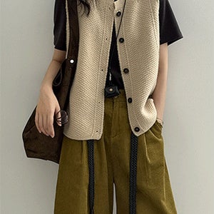 히츠 버튼 니트 베스트