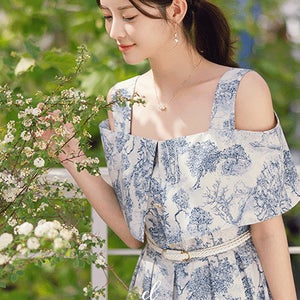 베네티아 케이프 나시 마린 플리츠 벨트 원피스