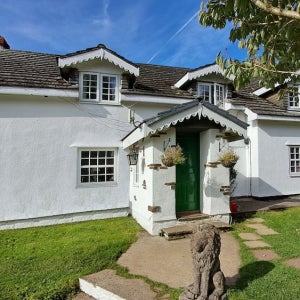 [영국 웨일즈 스완지 호텔] 코이넌트 농장 게스트 하우스/3성급