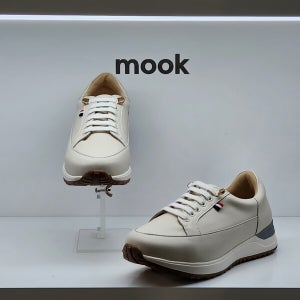 무크 여성 데일리 스니커즈 422308 AQ HGFZ2SD 모다아울렛 천안아산점