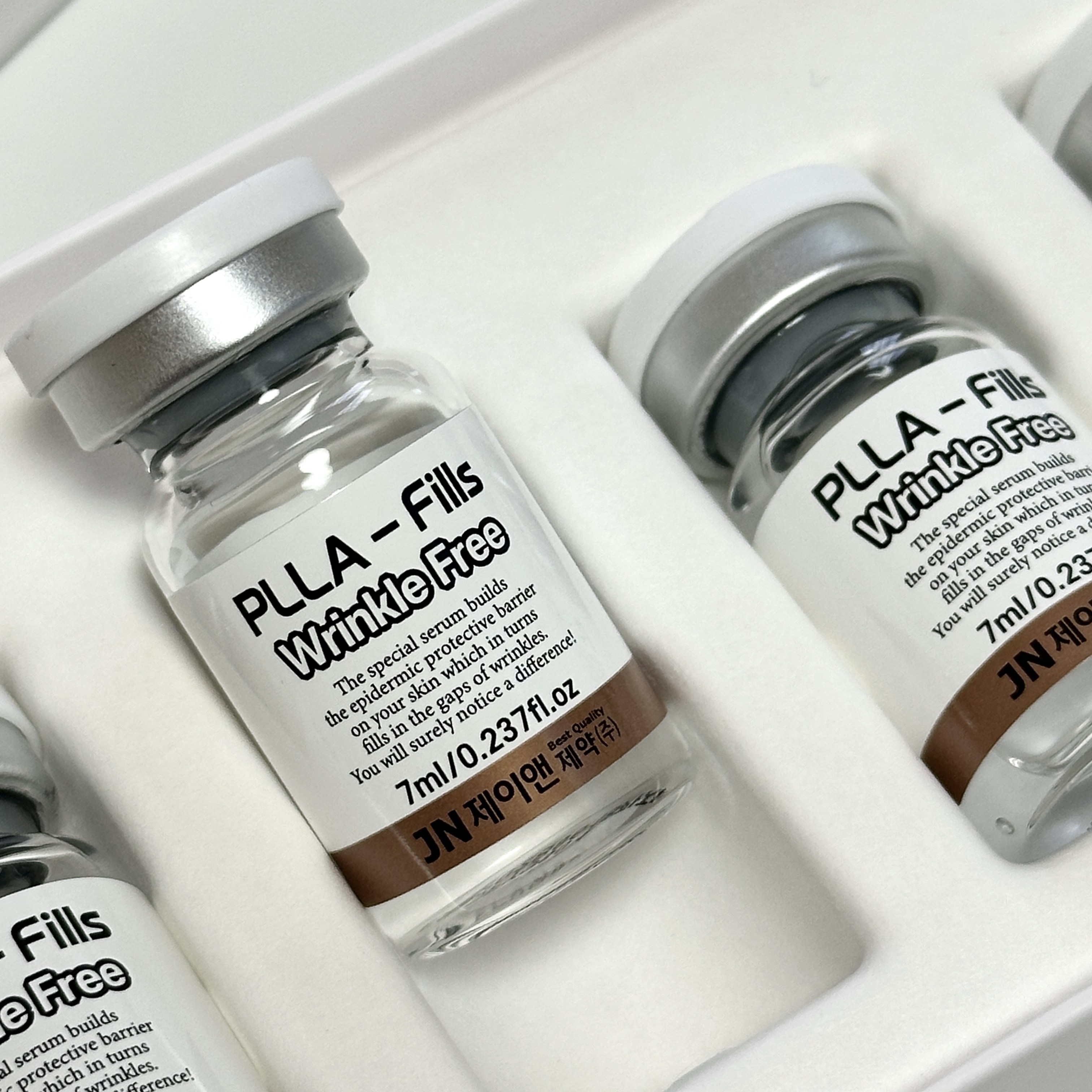 화성인 PLLA 콜라겐 <b>히알루론산</b> 펩타이드 주름전문 플라필스 링클프리 앰플  1개  <b>70g</b>