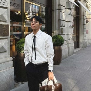 브릭 미니멀 레더 슬림 넥타이[FREE]