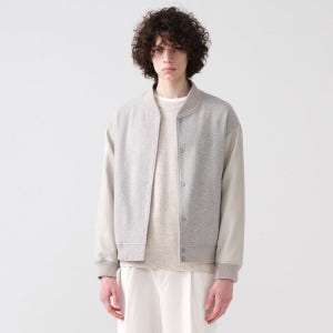 [에스티코] 소매 배색 바시티 점퍼 (아이보리)