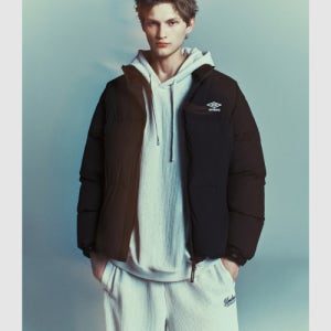 [엄브로] 플라이트 숏 머스코비 덕 다운 자켓 블랙(UQ421CDJO1) UQ421CDJO1_BLK0