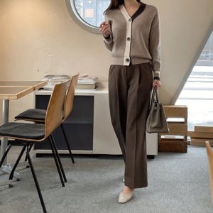 앤유 배색 가디건