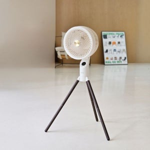 [소싱] [당일출고🚀] 인테리어 완성😎토네이도 스탠드 서큘레이터 3D입체회전 BLDC 거실 선풍기