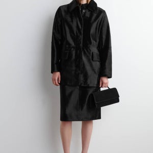 [COS 코스] GALLERY 클러치 백 - 스웨이드 (1288456001)