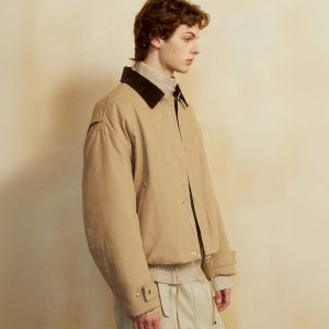 [디써티원] Contrast Collar Padded Blouson (BEIGE)