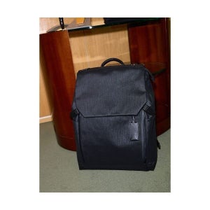 빈폴 BEANPOLE ACCESSORY 디노 플랩 백팩 - 블랙 BE47D2M115 228406
