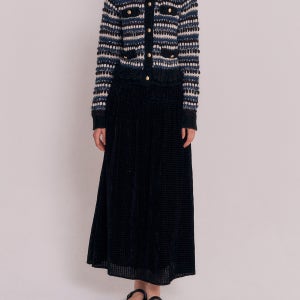 [베르니스] 벨벳 스모킹 롱 스커트 BE24A3FRKS199 19JOZANNE8UJU