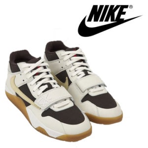 나이키 조던 x 트래비스 스캇 점프맨 잭 TR Sail 앤 다크 모카 여성