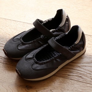 메리제인 suede sneakers