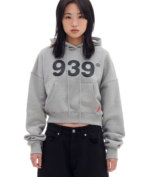 [아카이브 볼드] 939 LOGO CROP HOOD (GRAY) AB253WCRHD01GR