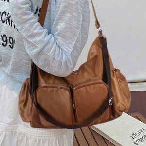 여성 캐주얼 포켓 숄더백 크로스백 빅백 데일리백 데일리백 캐주얼백 빅백 여성숄더백