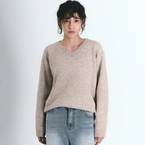 [닉앤니콜] CLASSICAL SOFT V SWEATER_OATMEAL