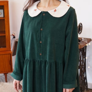 동백 플랫 카라 버튼 원피스 (2color), 데일리스티치