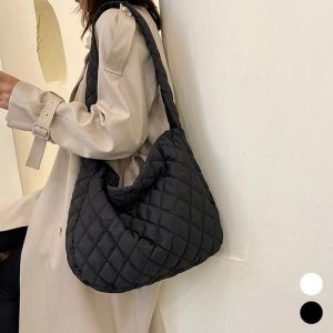여성 데일리 가방 니오 누빔 패딩 숄더백