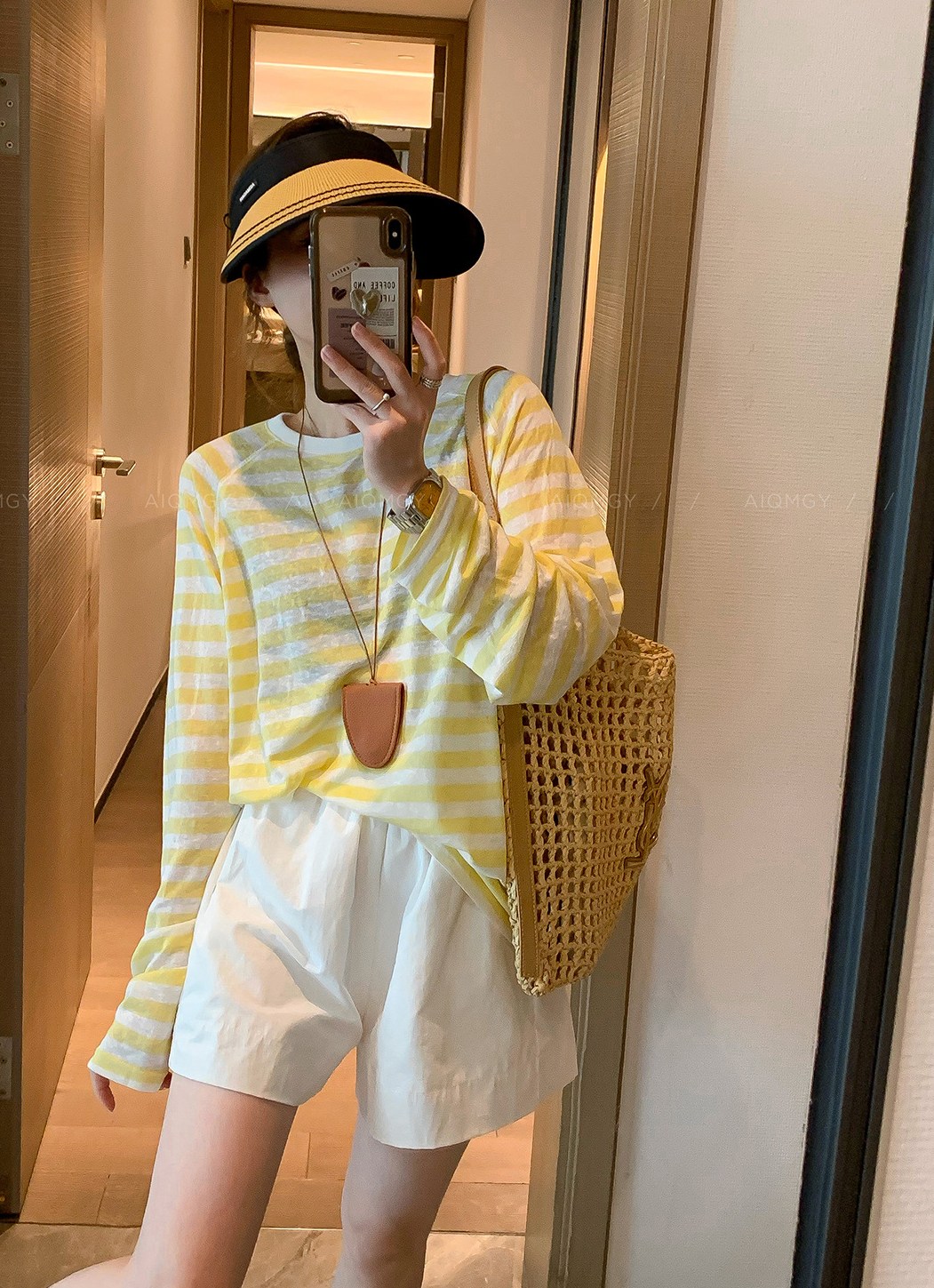 Cwadun 여성용 루즈핏 패셔너블 만능 반팔 노란색과 흰색 줄무늬 프리 사이즈