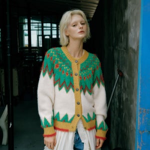 [그린버터] Fuzzy Terry Nordic Cardigan (Beige) 001