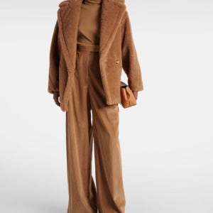 광고 메인 이미지