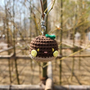 밤 키링, 레오네 뜨개상점