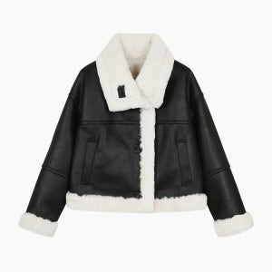 [베네통]2025 WINTER [Online Exclusive] 무스탕 가죽 점퍼 BAJPE1561BK