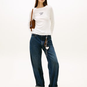 타미진스 [타미걸캡슐] 스타 그래픽 페미닌 롱 슬리브 T32G0TTO66TWT1YBL