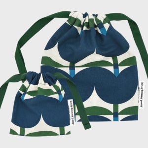 [키티버니포니] 튤립 레인 네이비 스트링 파우치