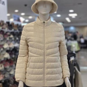 마운티아  세이브존07 여성 산행 자켓 1MQJDW45015K (41568740)