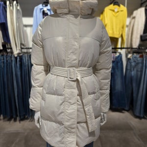 [CK진] 여성 로고 벨트 롱 푸퍼 J224692-YBI