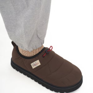 [23.65] 폴카1 V2 패딩 방한 슬리퍼 브라운 레드 5002180461